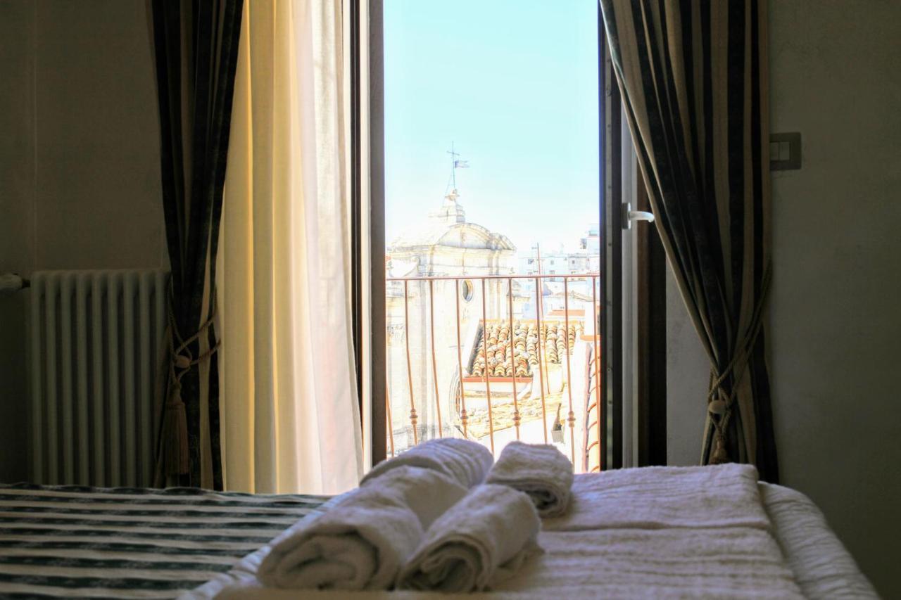 Rooms Dimora Arco - Affitti Brevi Italia Monte Sant'Angelo Eksteriør billede