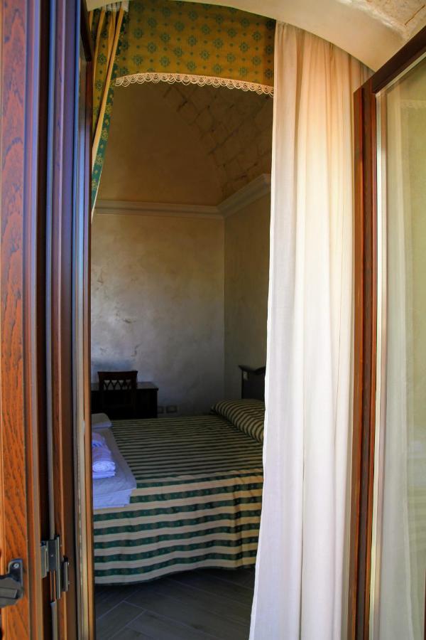 Rooms Dimora Arco - Affitti Brevi Italia Monte Sant'Angelo Eksteriør billede